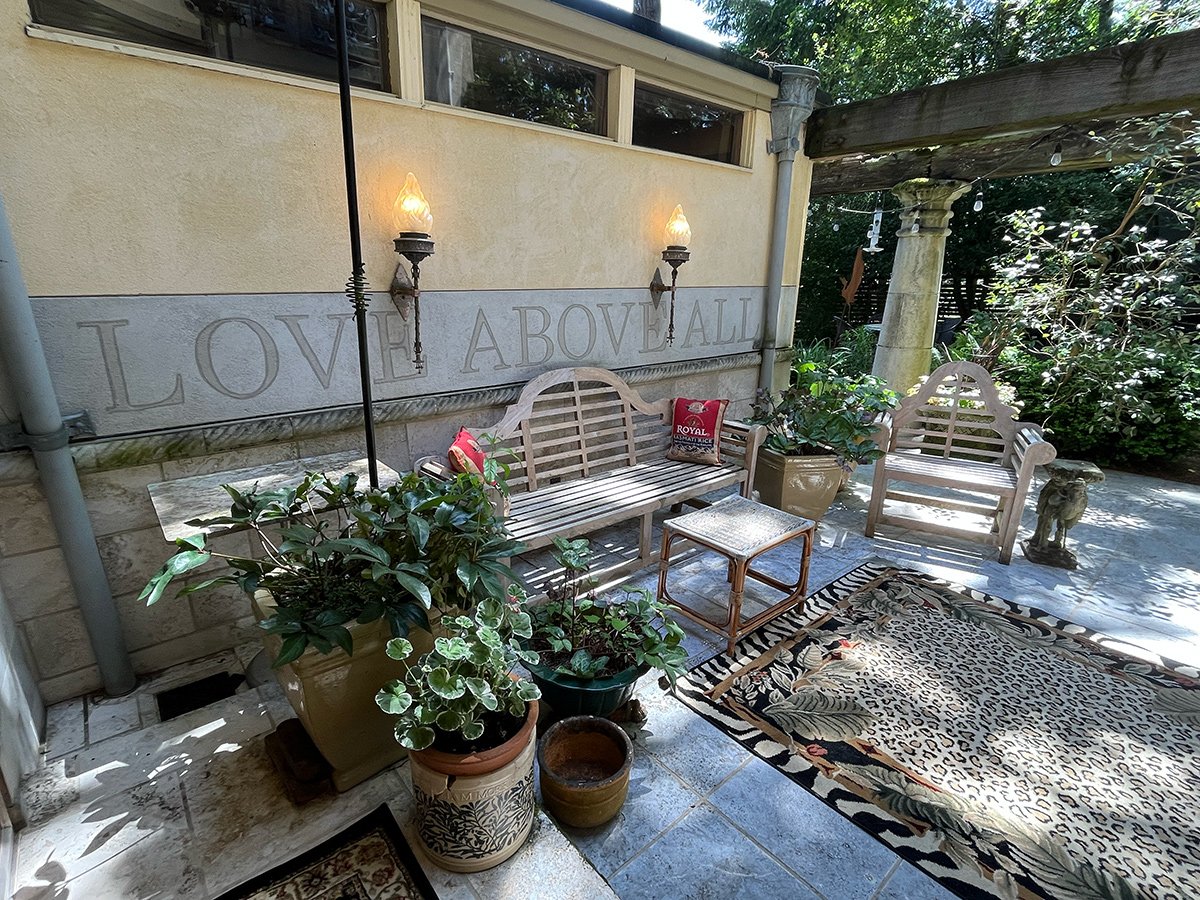 garden seating area with container plantings